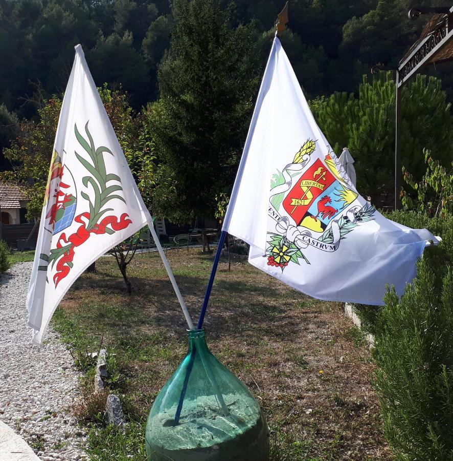 Lou Mas Dau Paigran Bed and Breakfast Saint-Blaise  Buitenkant foto